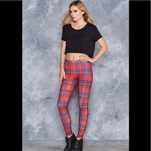 NWT Blackmilk Red Tartan Toasties Large